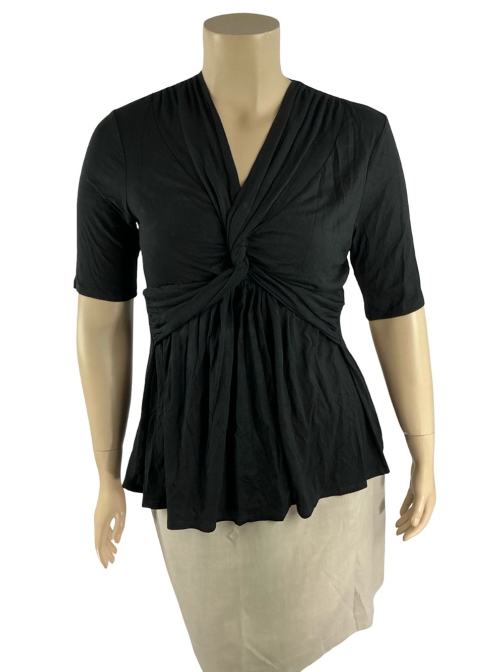Kiyonna Black Twist Front V Neck Plus Size Top Size 1X